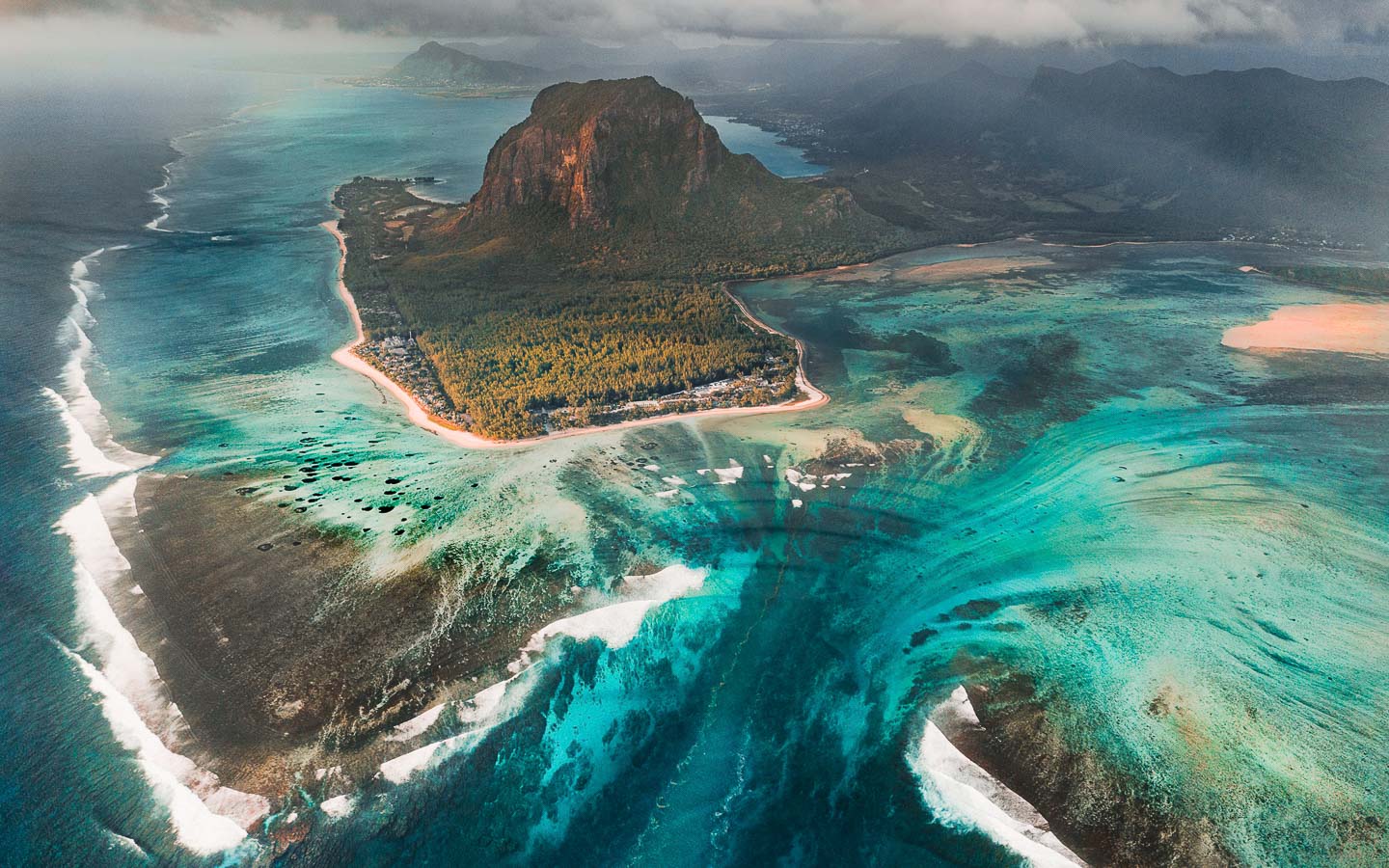 Mauritius Underwater Waterfall A Natural Wonder Mauritius Underwater Waterfall A Natural Wonder